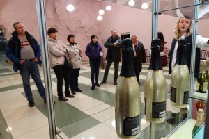 Тур Сіль і шампанське: Бахмут, завод ігристих вин Artwinery